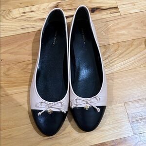 Tory Burch Classic Nude and Black Cap-Toe Ballet Flats